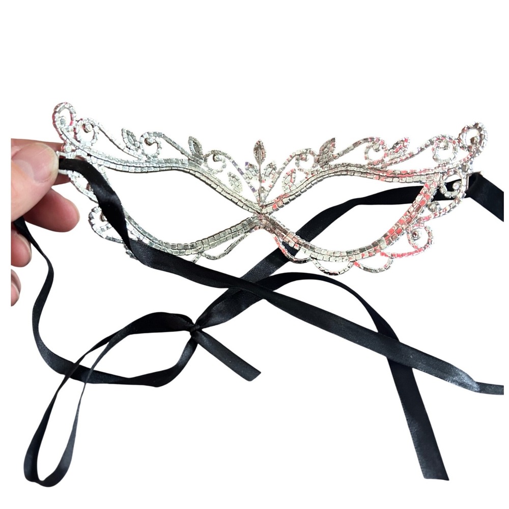 Rhinestone Masquerade Mask Iridescent AB Crystal Filigree Eye Mask Prom Party - Picture 3 of 4